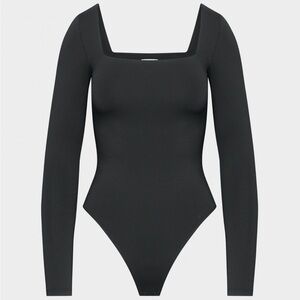 Aritzia Black Square Neck Contour Bodysuit